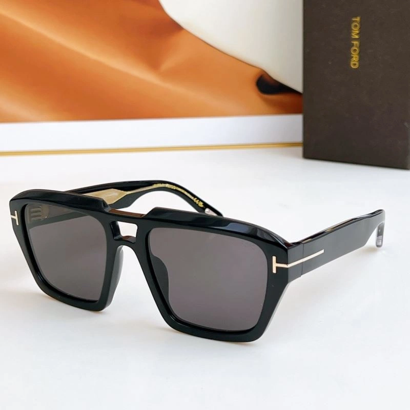 FlexibleFit Tom Ford Sunglasses 282398