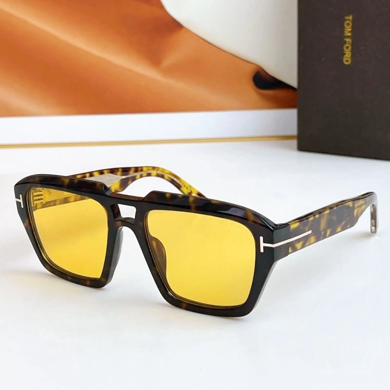 FlexibleFit Tom Ford Sunglasses 282398
