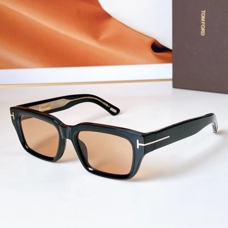 Tom Ford Sunglasses Vibrant 282389
