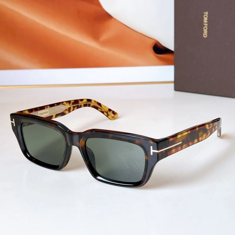 Tom Ford Sunglasses Vibrant 282389