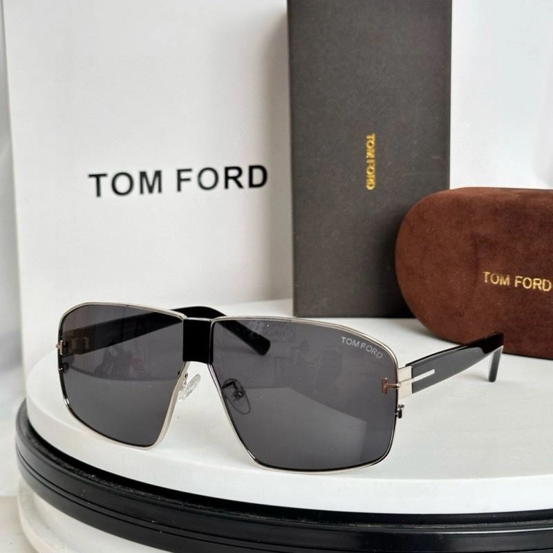 Tom Ford Sunglasses EasyCare 282399