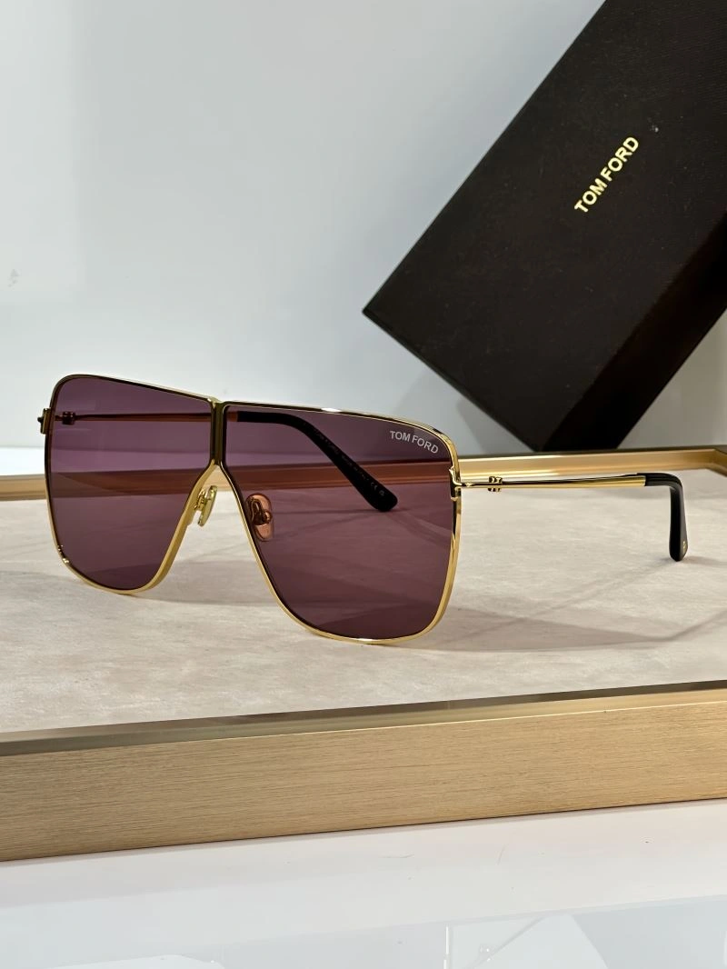 Tom Ford Sunglasses Stylish 282384