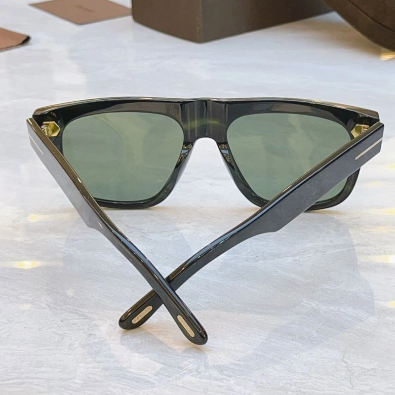 Sophisticated Tom Ford Sunglasses 282388