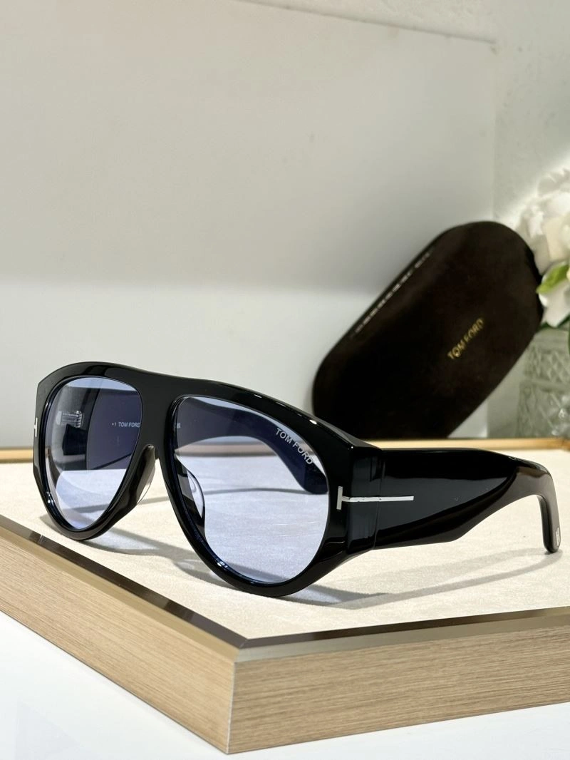 Refined Tom Ford Sunglasses 282387