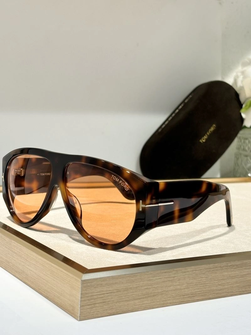 Refined Tom Ford Sunglasses 282387