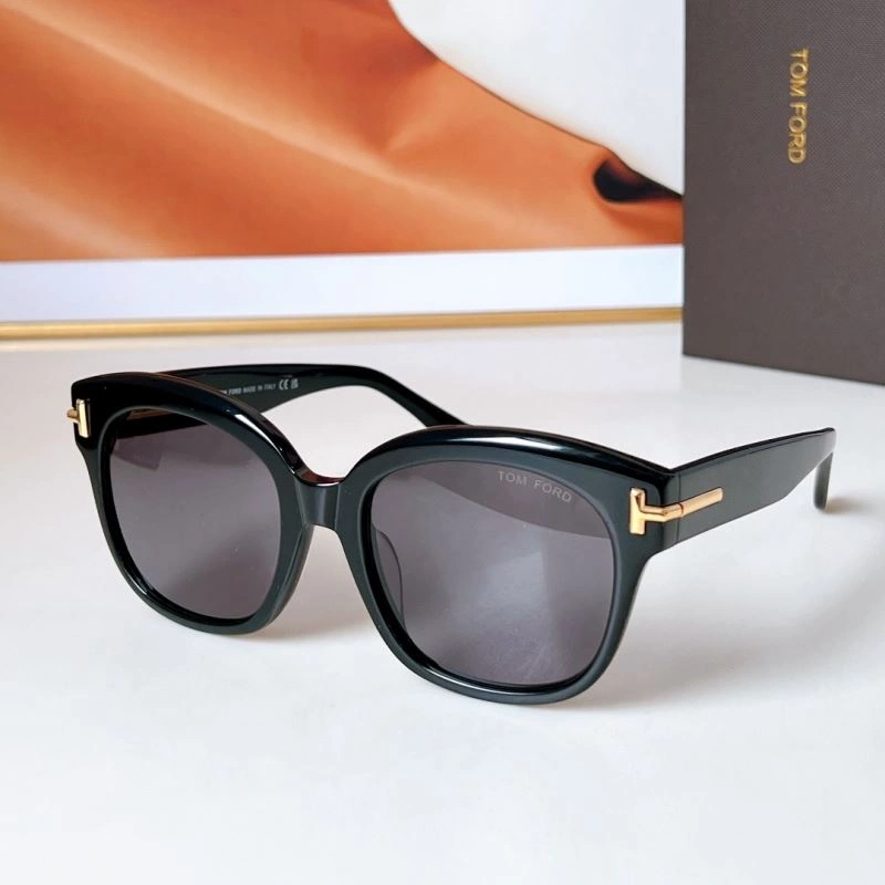 ModernLook Tom Ford Sunglasses 282385