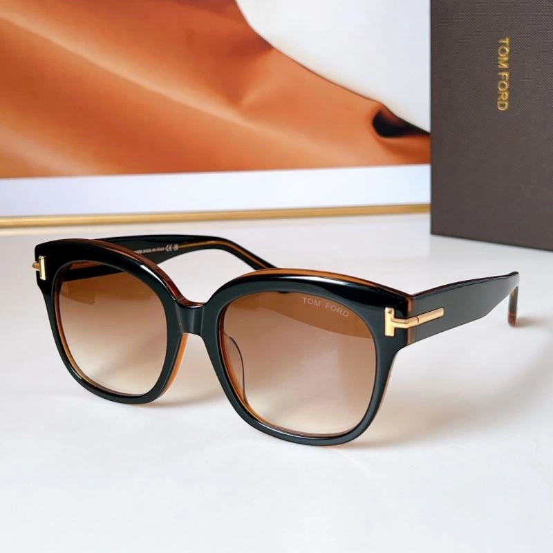 ModernLook Tom Ford Sunglasses 282385