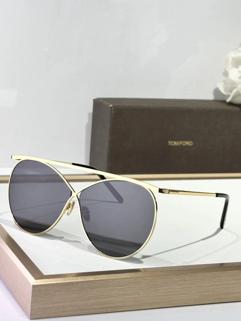Tom Ford Sunglasses Unique 282359