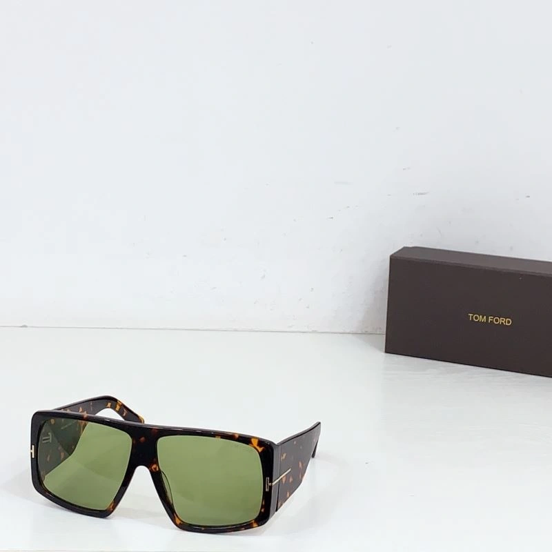 Tom Ford Sunglasses WaterResistant 282367
