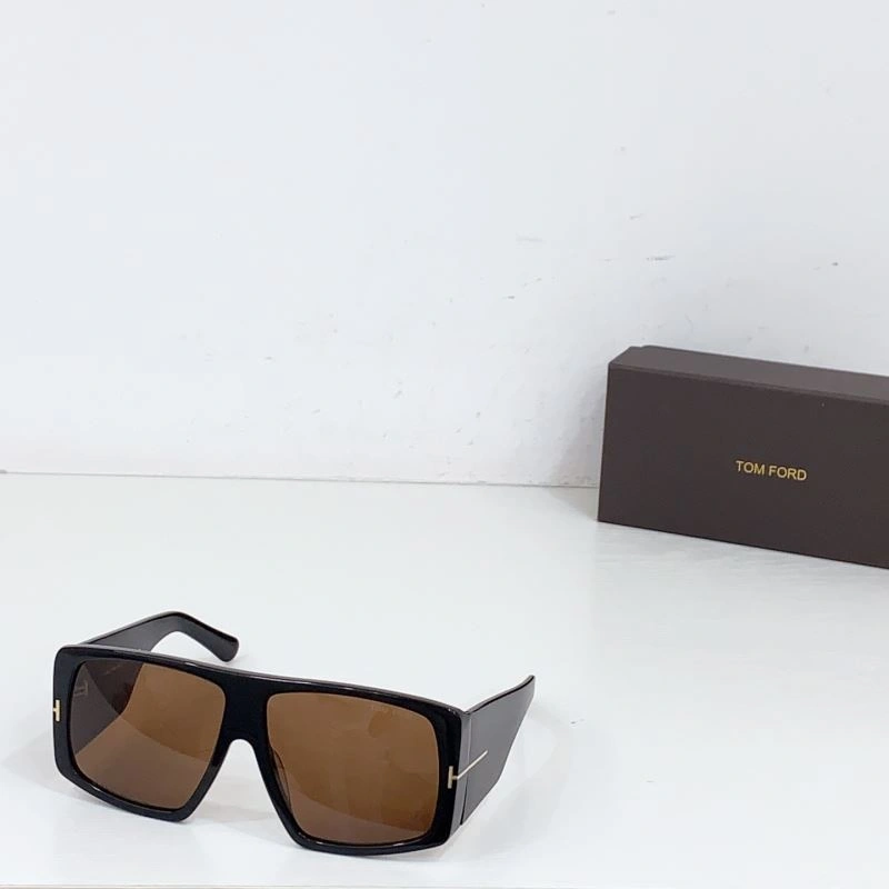 Tom Ford Sunglasses WaterResistant 282367