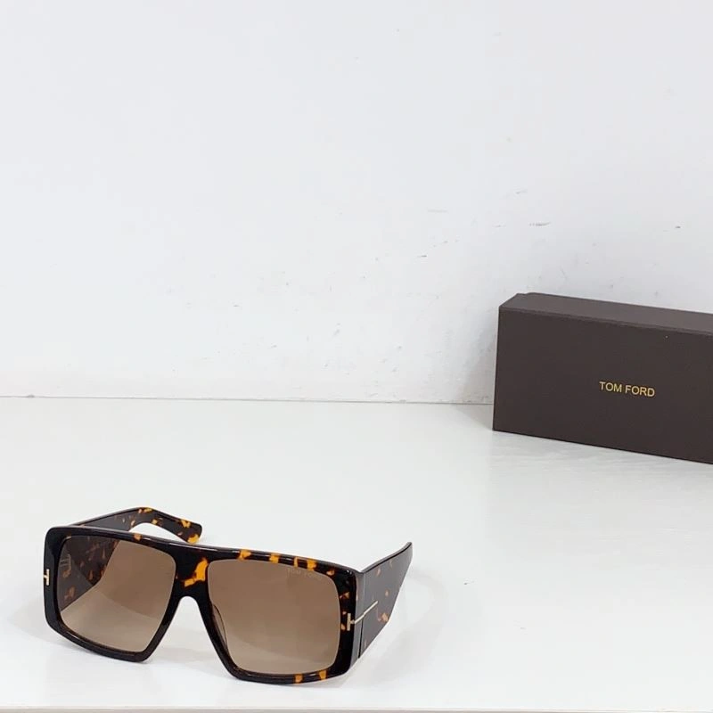 Tom Ford Sunglasses WaterResistant 282367