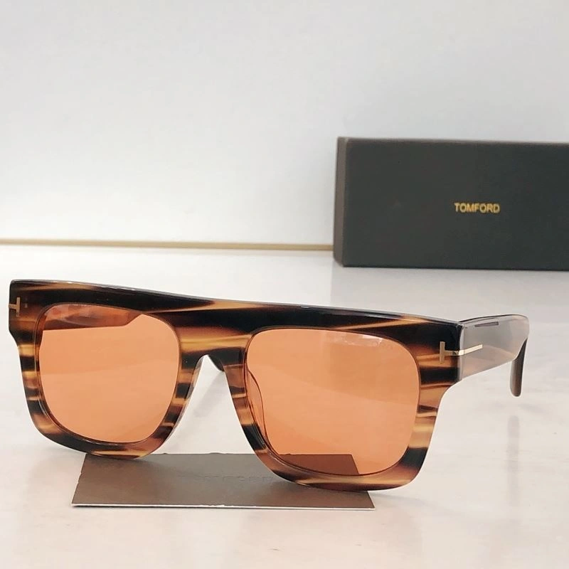 FlexibleFit Tom Ford Sunglasses 282362