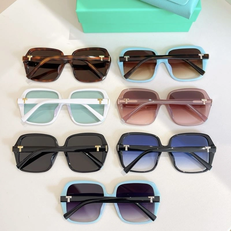 WaterResistant Tom Ford Sunglasses 282363