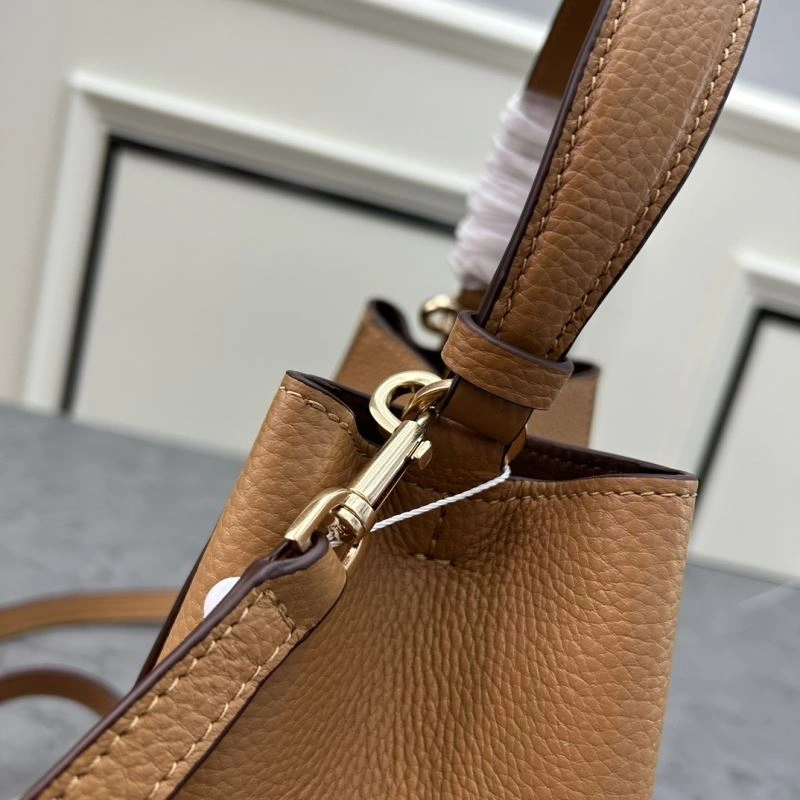 Tory Burch Bucket Bags Vibrant 82449
