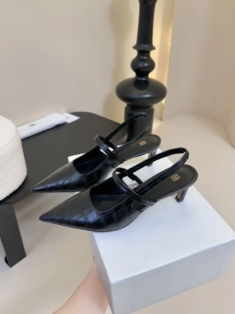 Toteme Sandals Lightweight 7161