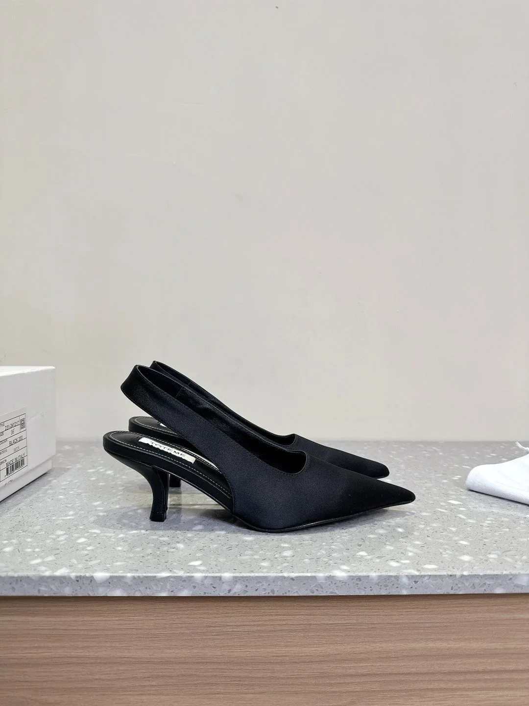 Toteme Sandals Reliable 7128