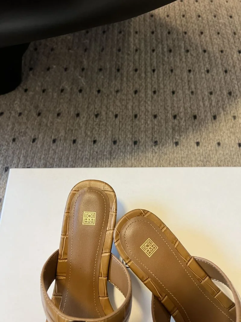 GoAnywhere Toteme Sandals 11222