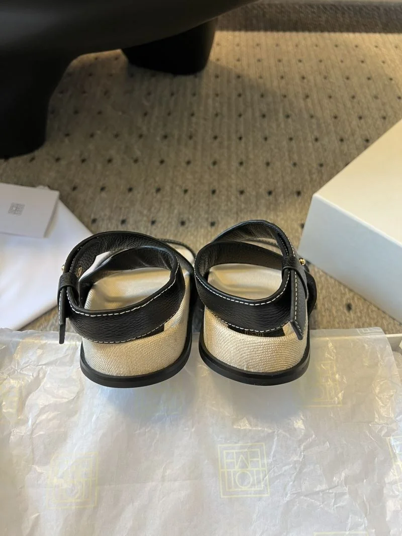 WellDesigned Toteme Sandals 11153