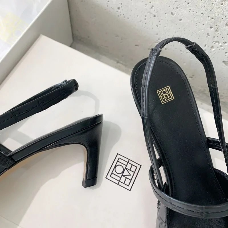 Toteme Sandals WellDesigned 11137
