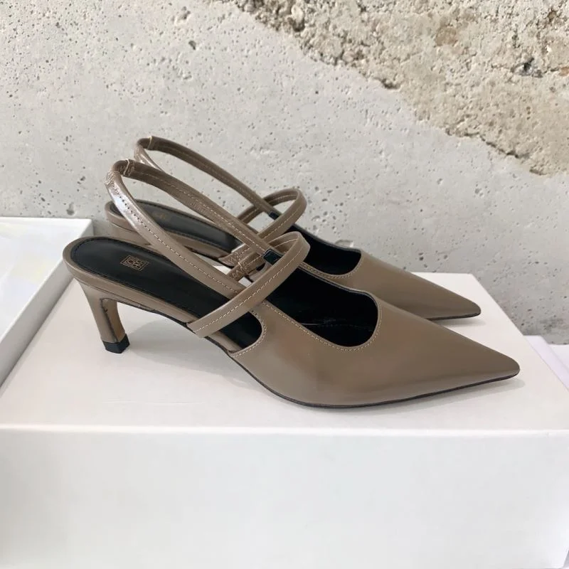 ModernLook Toteme Sandals 11132