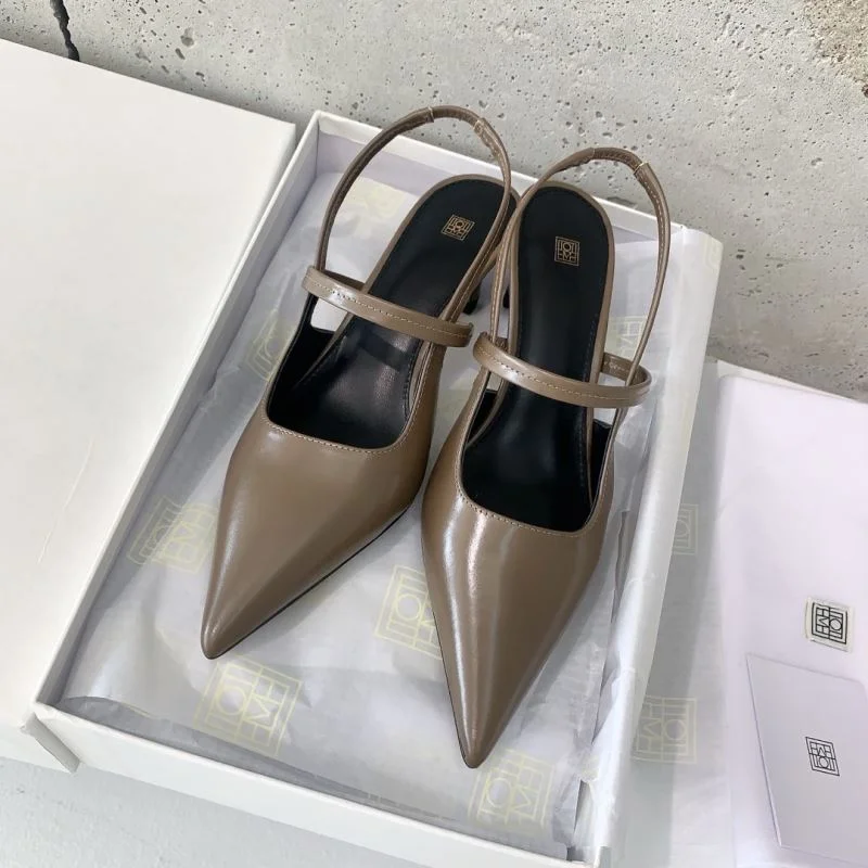 ModernLook Toteme Sandals 11132
