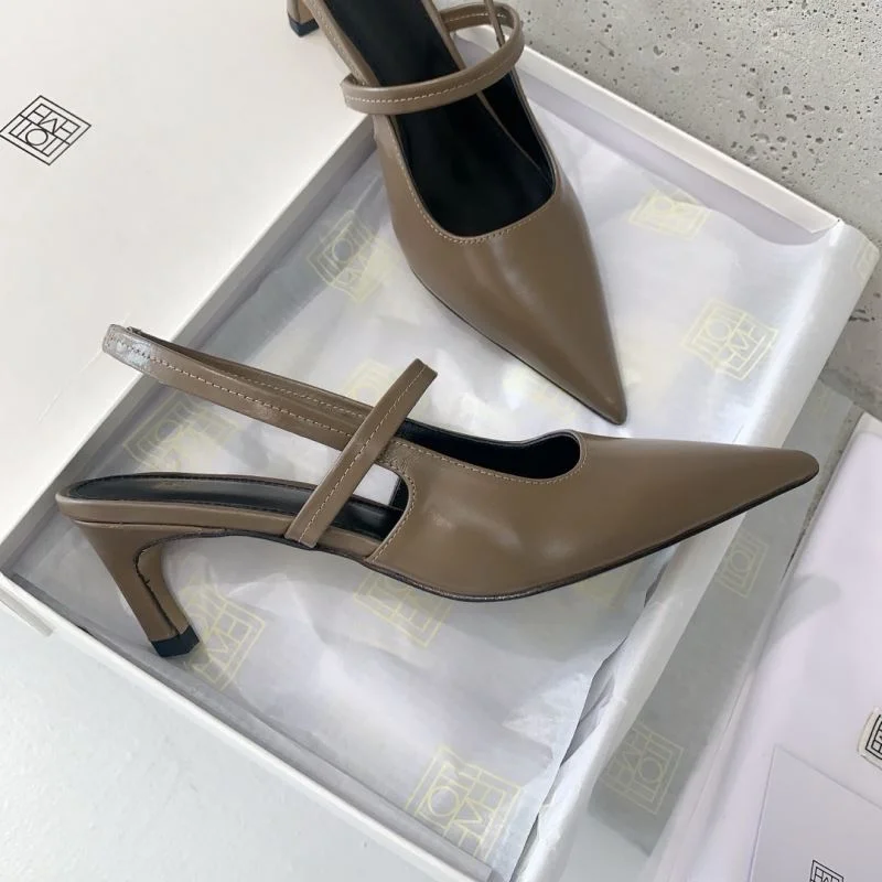 ModernLook Toteme Sandals 11132