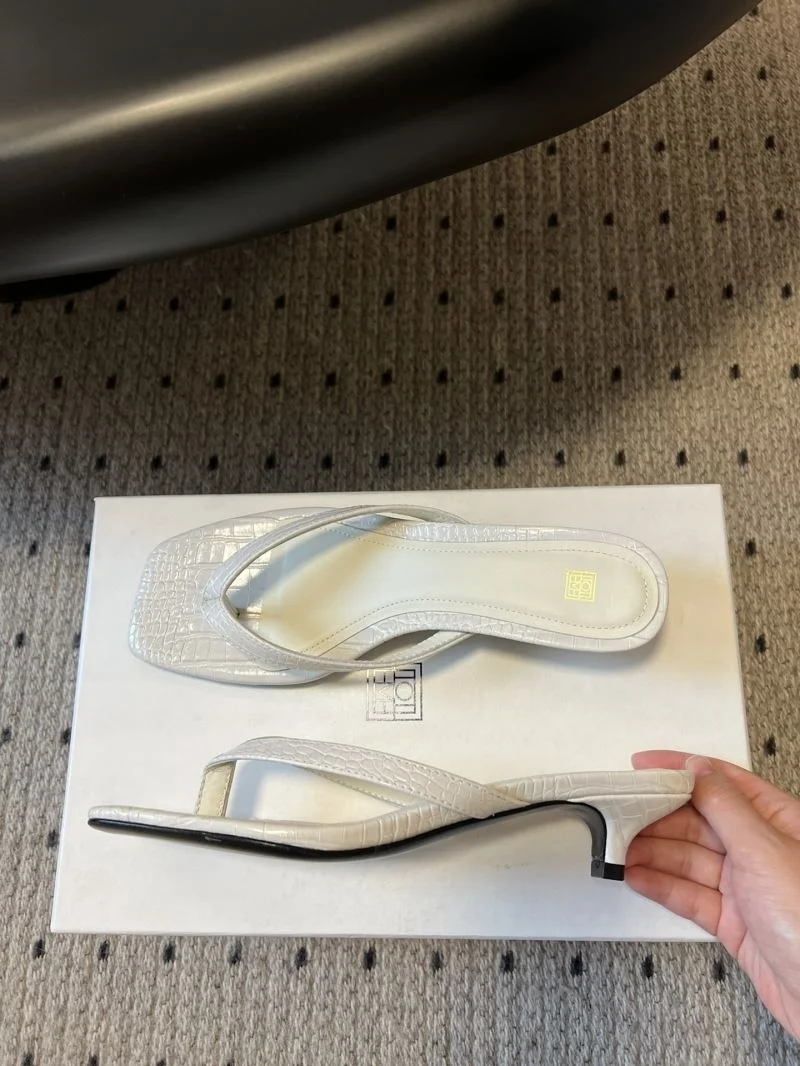 Toteme Sandals Breathable 8757