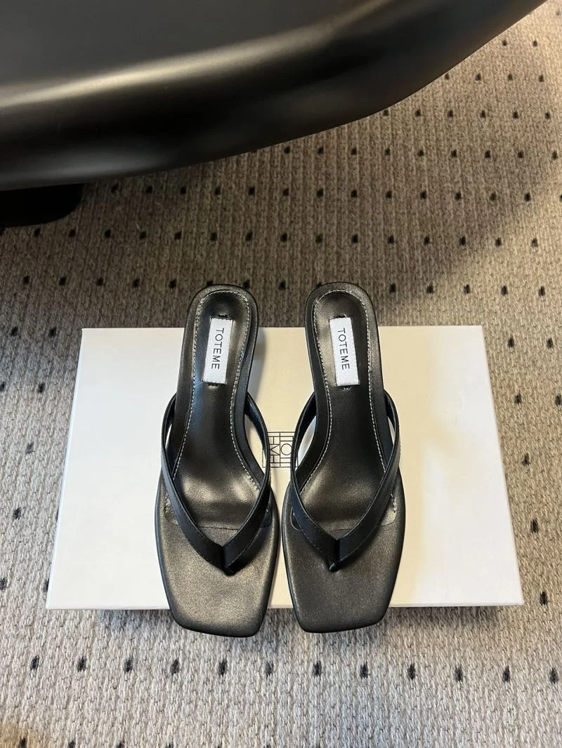 Minimalist Toteme Sandals 8727