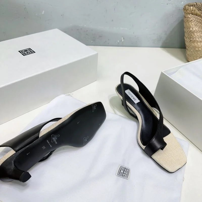 Toteme Sandals Sporty 8728