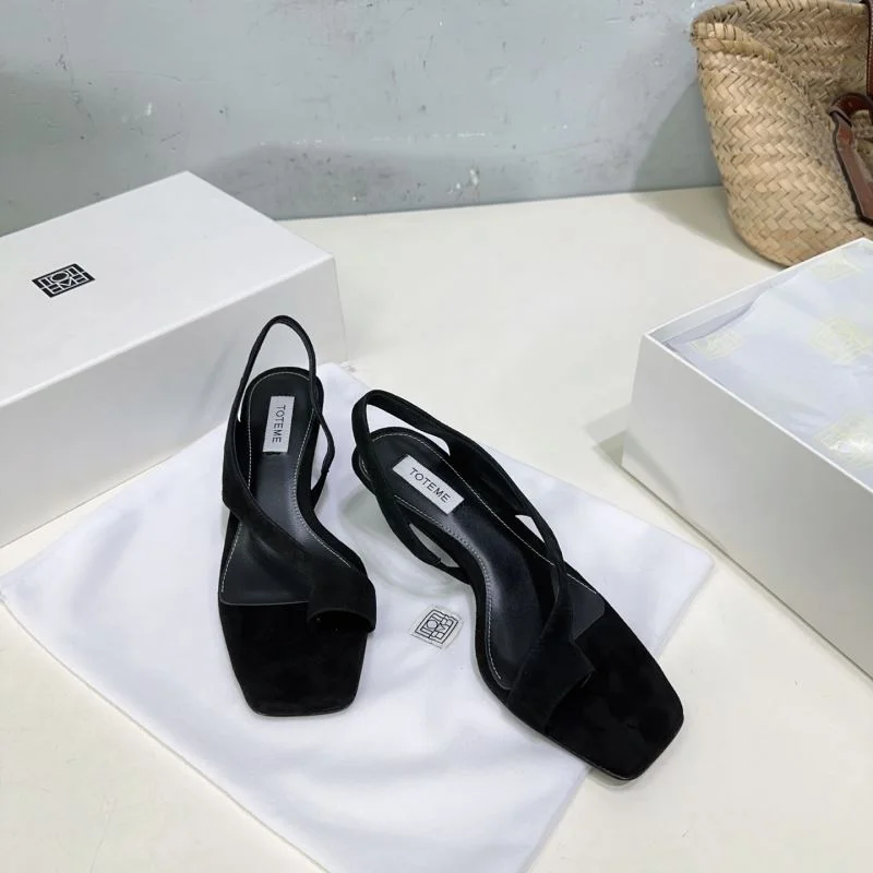 Attractive Toteme Sandals 8731
