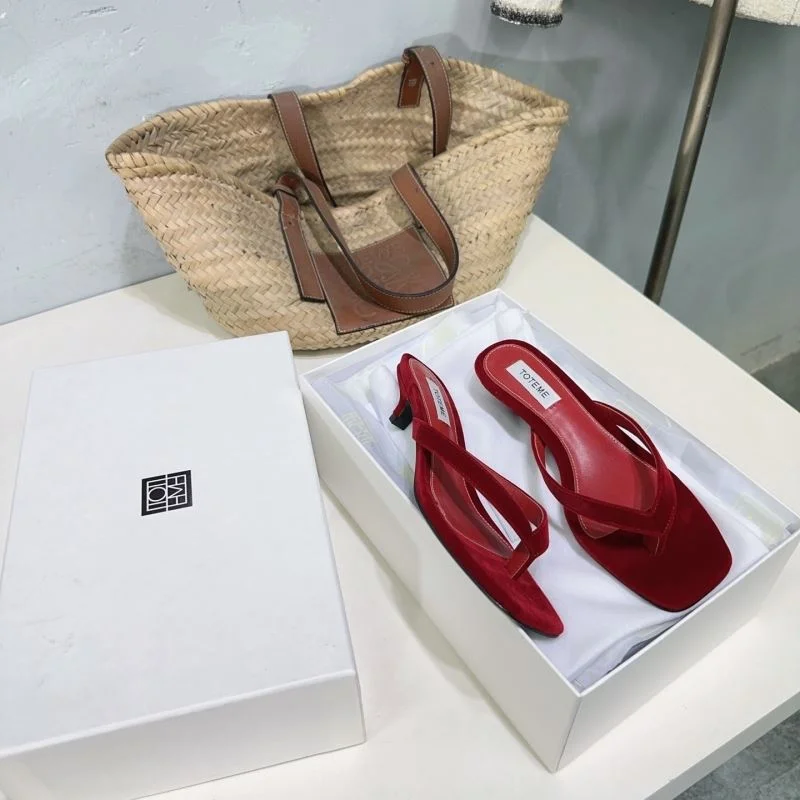 Supportive Toteme Sandals 8726