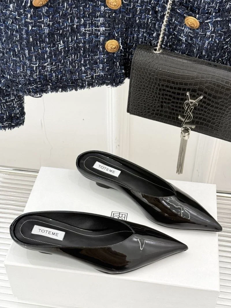 Sleek Toteme Sandals 15372