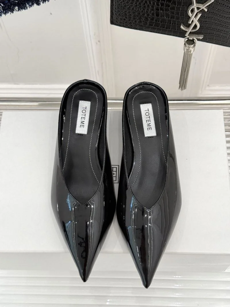 Sleek Toteme Sandals 15372