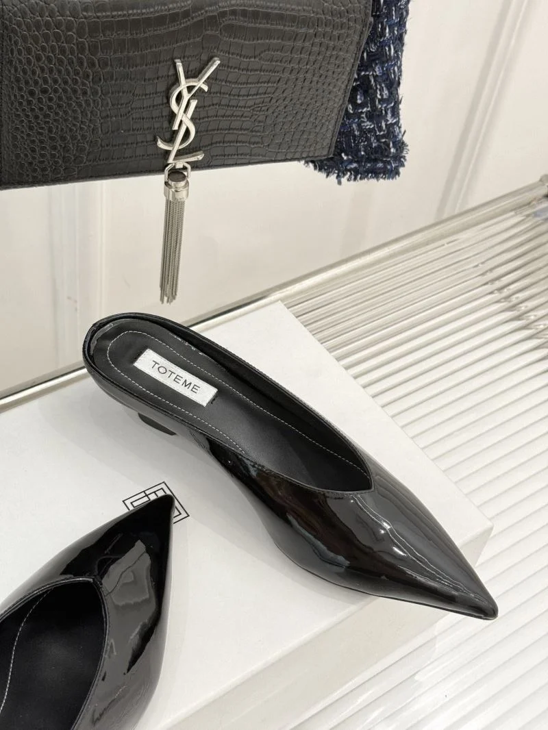 Sleek Toteme Sandals 15372