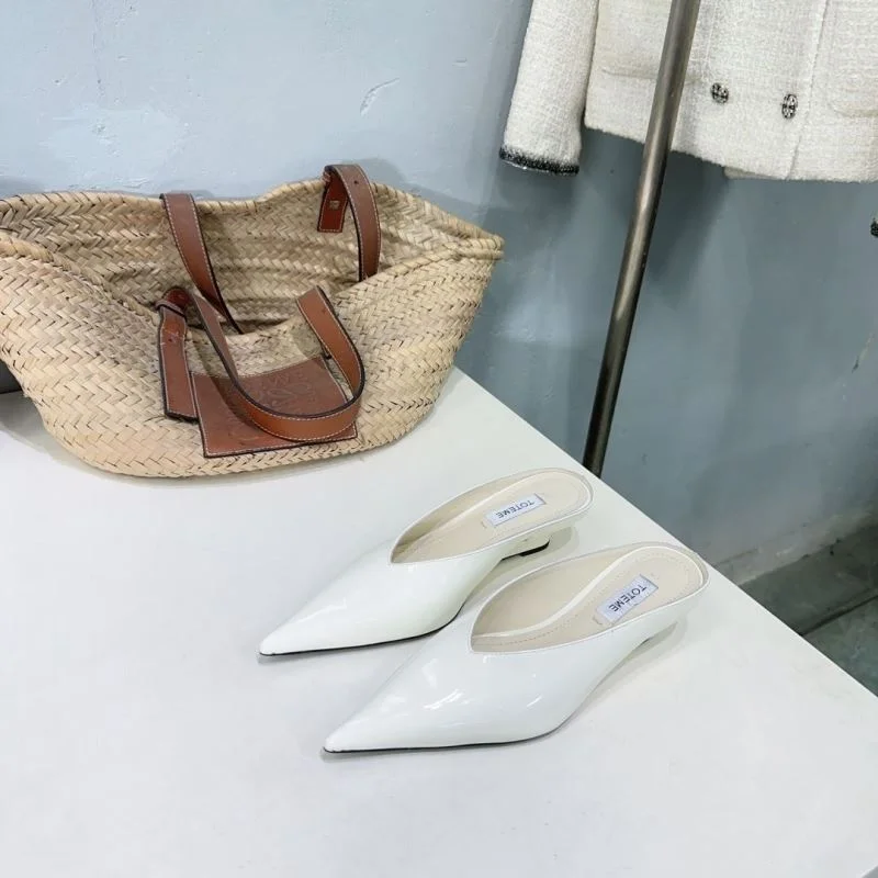 Durable Toteme Sandals 15371