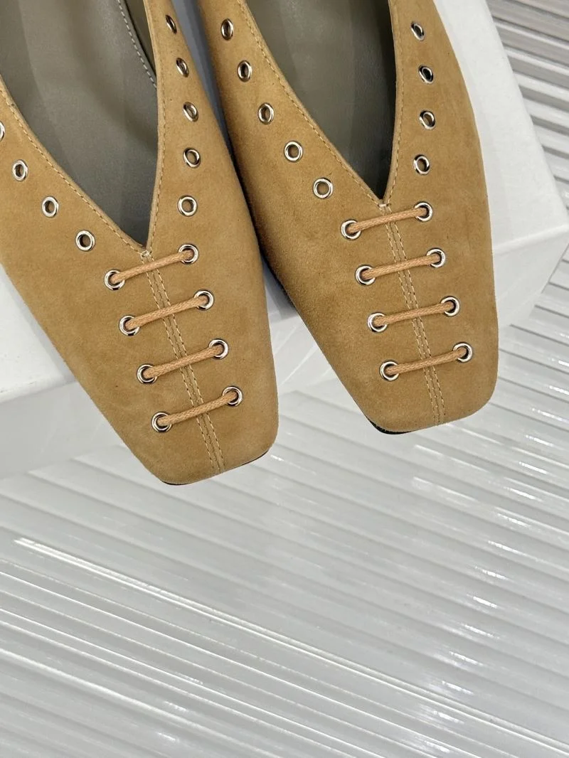 Toteme Shoes Classic 11119