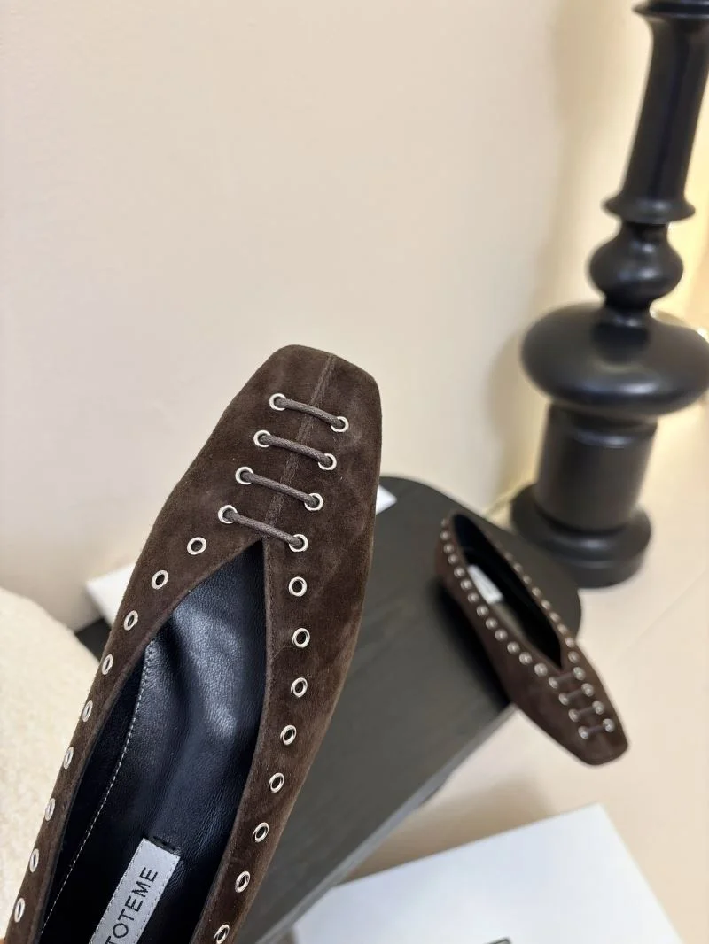 Toteme Shoes Comfortable 8706