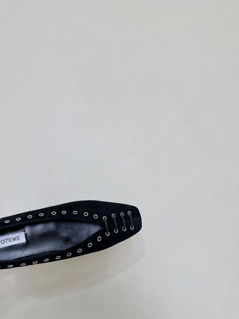 QuickDry Toteme Shoes 8709