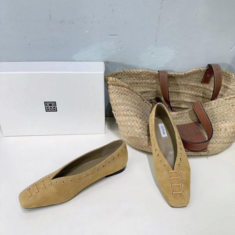 Toteme Shoes Functional 8821