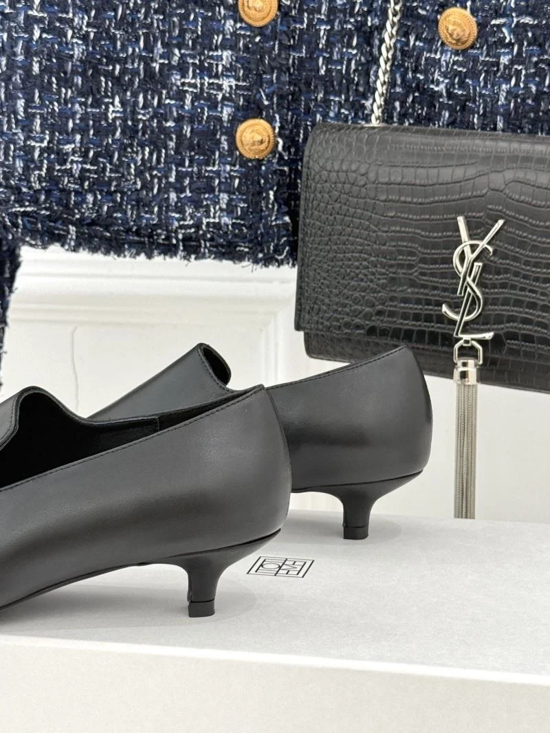 Toteme Shoes HighPerformance 15362