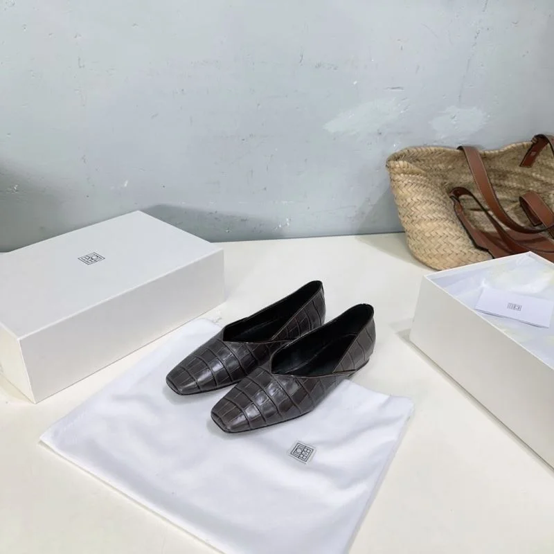 Toteme Shoes GoAnywhere 15358