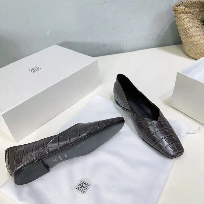 Toteme Shoes GoAnywhere 15358
