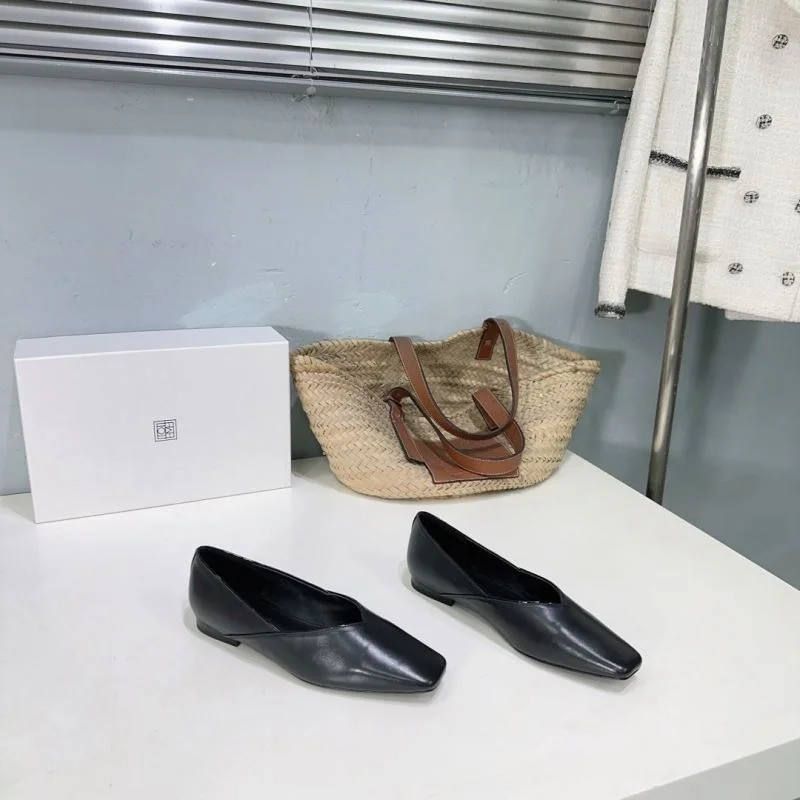 Toteme Shoes Youthful 15359