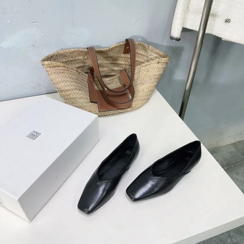 Toteme Shoes Youthful 15359