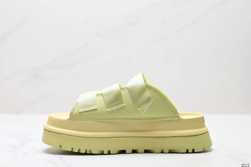 ComfortFit Ugg Sandals 1667