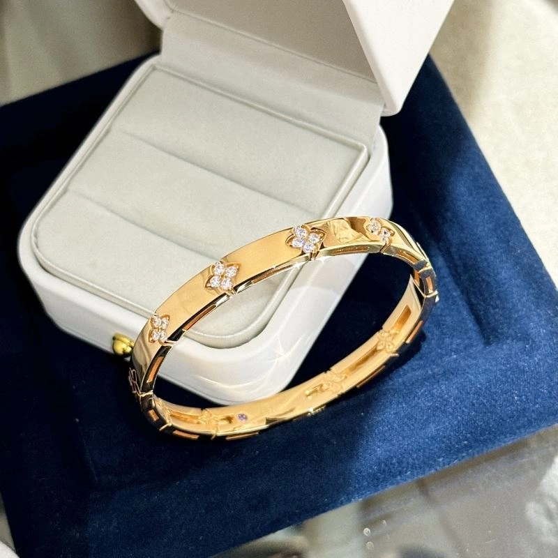 Unclassified Brand Bracelets Refined 213800