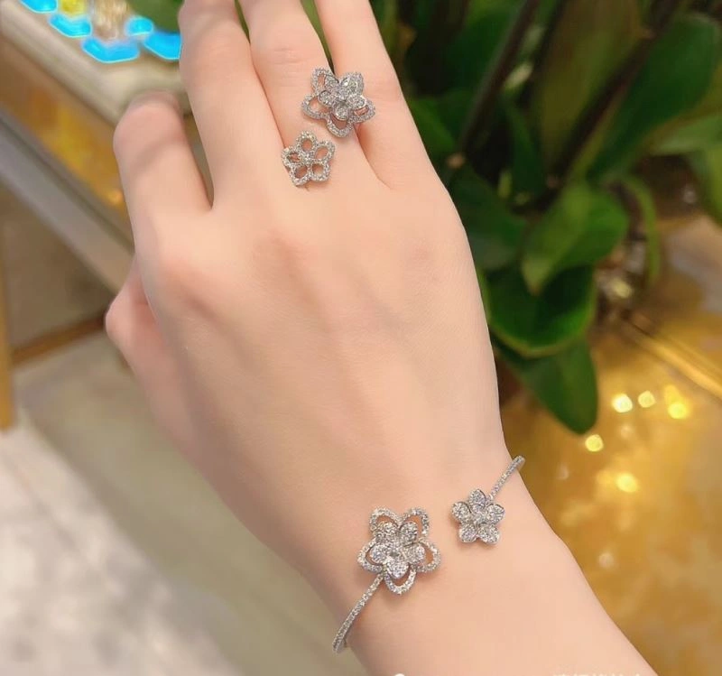Unclassified Brand Bracelets Stretchable 213786