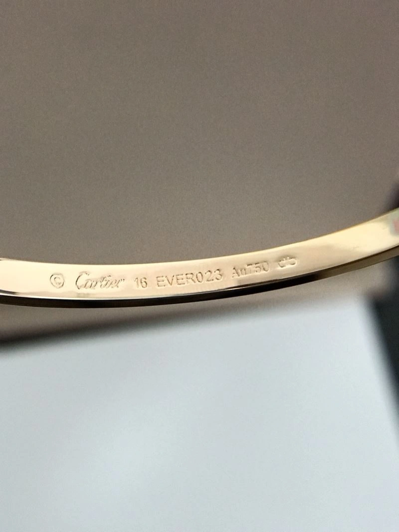 Vibrant Unclassified Brand Bracelets 213369