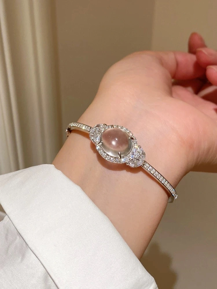 Youthful Unclassified Brand Bracelets 213353