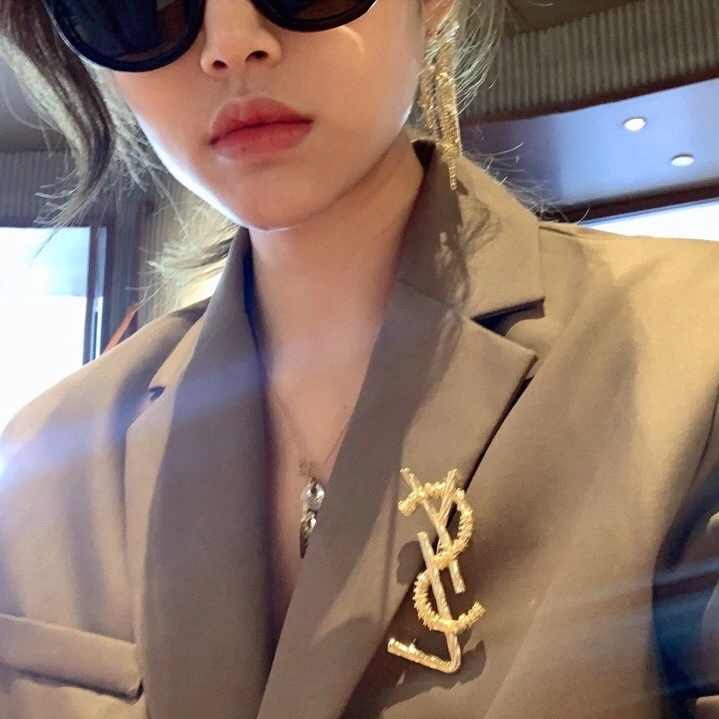 Packable Unclassified Brand Brooches 213789